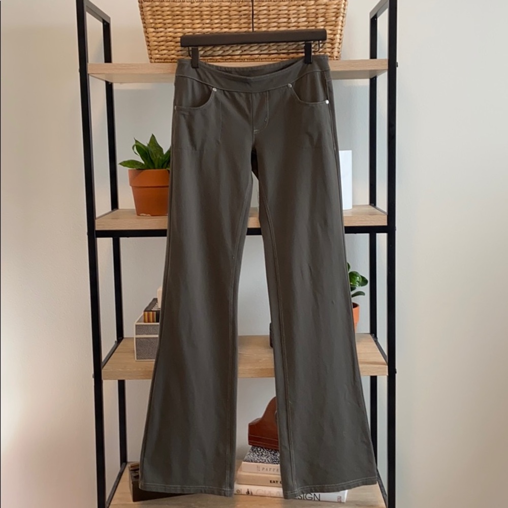 Athleta Functional Pocket Bootcut Legging, ST